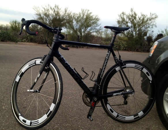 One of our Cannondale SuperSix bike rentals equipped with a new HED JET 6 wheelset